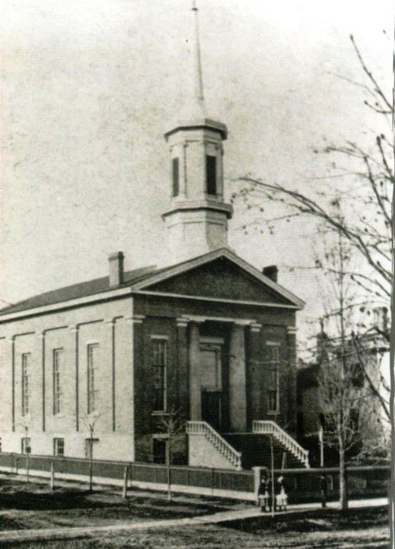 Undated circa-1911 photo